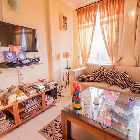 Appartement Frangipani à Dehiwala-Mont Lavinia Extérieur photo